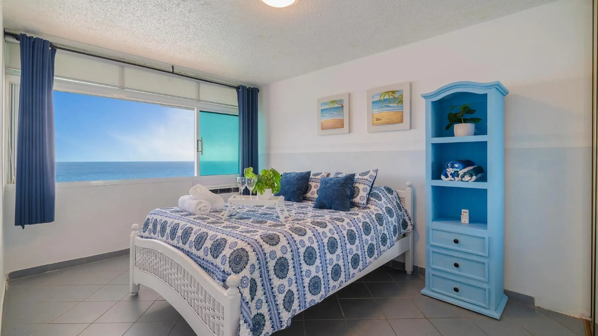 Ocean Front Amazing View - Sandy Hills Luquillo Daire