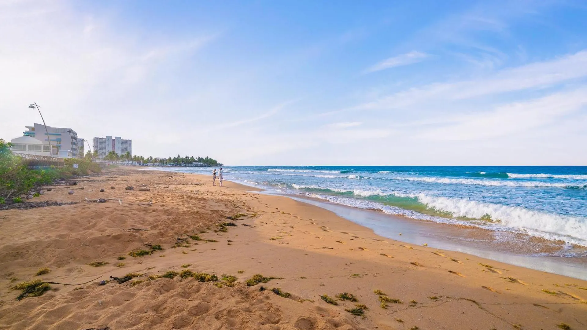 Ocean Front Amazing View - Sandy Hills Luquillo Daire