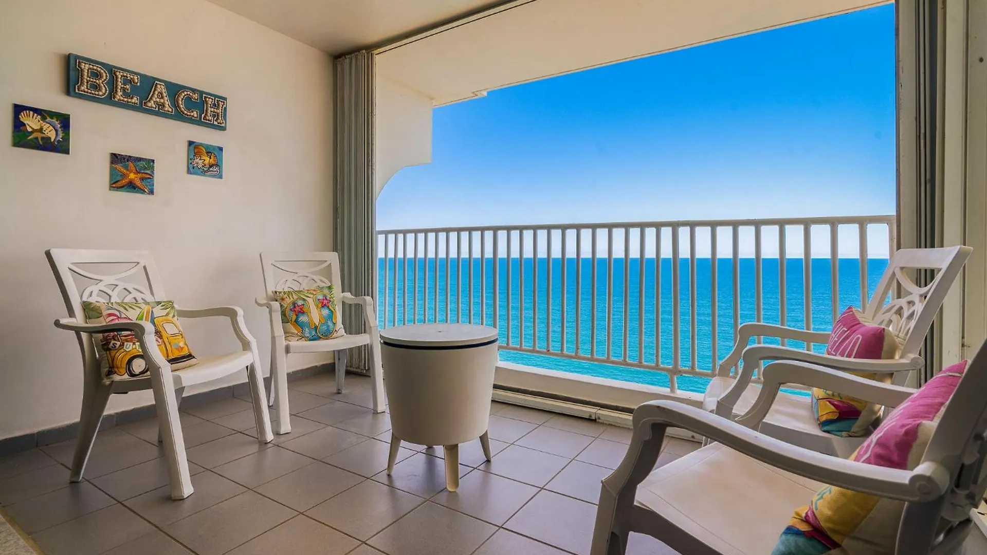 Daire Ocean Front Amazing View - Sandy Hills Luquillo Porto Riko